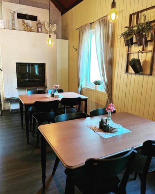 Penzion & Restaurace U Vily Sezimovo Usti Luaran gambar